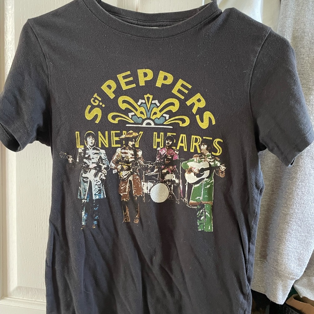 Super soft Beatles tee